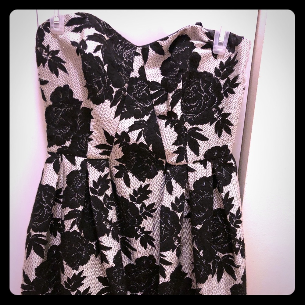 Jill Jill Stuart short party dress